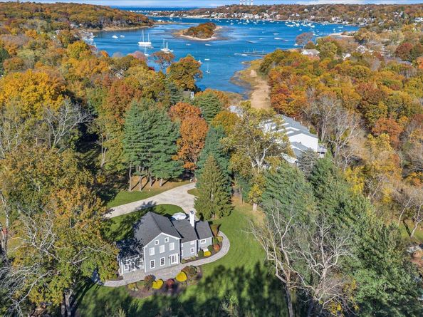 22 Fort Salonga Road, Centerport NY 11721