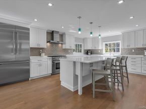 22 Fort Salonga Road, Centerport NY 11721