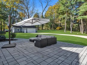22 Fort Salonga Road, Centerport NY 11721