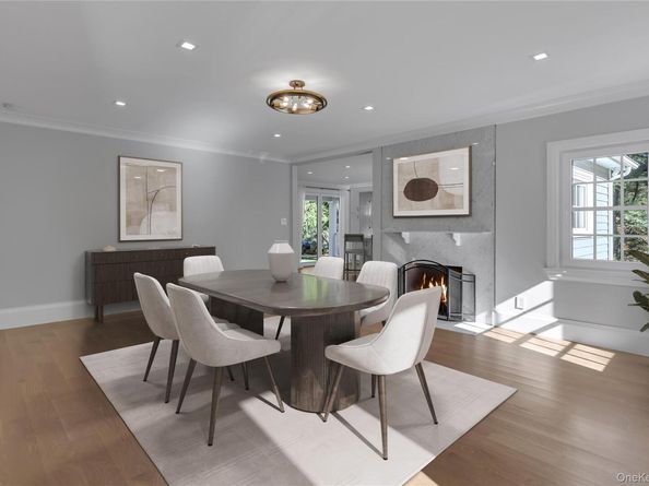 22 Fort Salonga Road, Centerport NY 11721