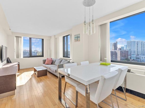 39-16 Prince Street 8E, Flushing NY 11354