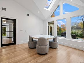 28 Elm Street, Woodbury NY 11797