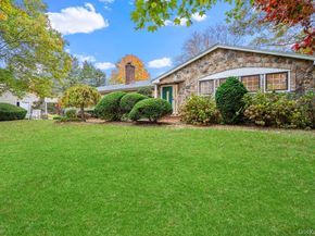 28 Elm Street, Woodbury NY 11797