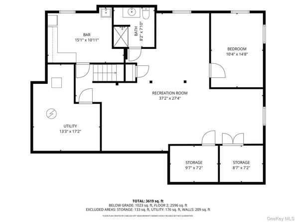 28 Elm Street, Woodbury NY 11797