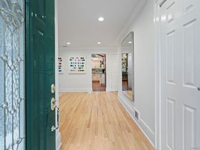 28 Elm Street, Woodbury NY 11797