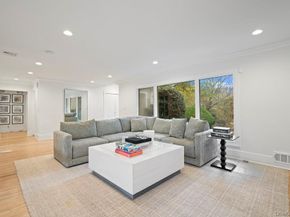 28 Elm Street, Woodbury NY 11797