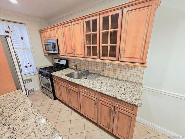 501 Riverdale Avenue 2J, Yonkers NY 10705