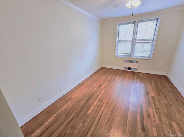 501 Riverdale Avenue 2J, Yonkers NY 10705