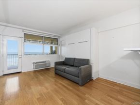 250 Shore Road 4D, Long Beach NY 11561