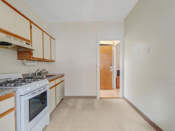 9432 94th Street, Ozone Park NY 11416