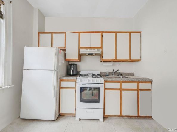 9432 94th Street, Ozone Park NY 11416