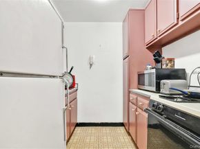 77 E 12 Street 17K, New York (Manhattan) NY 10003