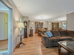 98 A Eastbourne, Ridge NY 11961