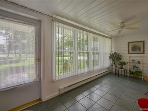 98 A Eastbourne, Ridge NY 11961