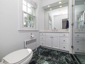 22 Oakdale Road, Rockville Centre NY 11570