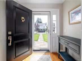 22 Oakdale Road, Rockville Centre NY 11570