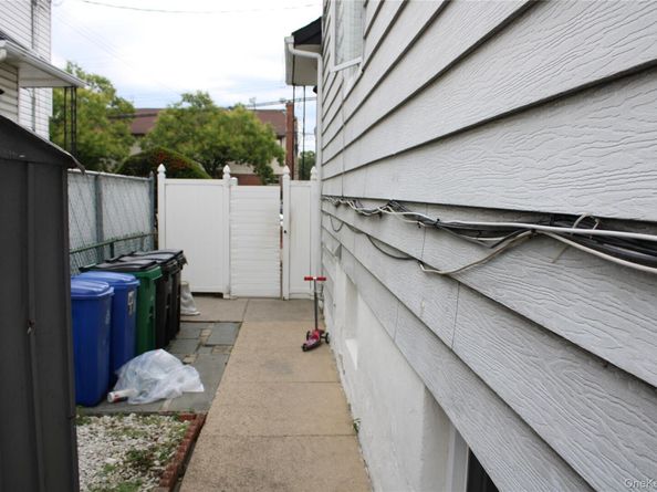 8210 149th Avenue, Howard Beach NY 11414