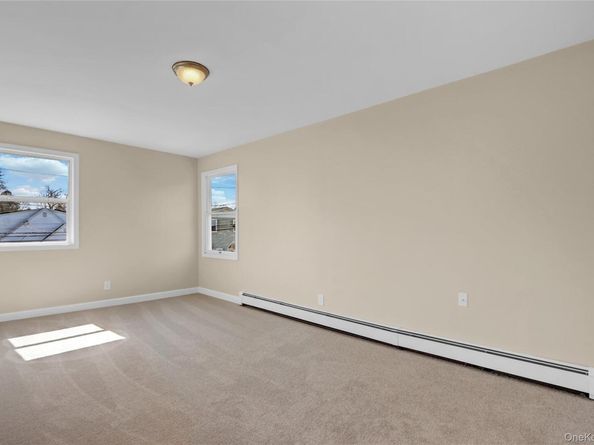 83 Fairview Avenue, Islip Terrace NY 11752