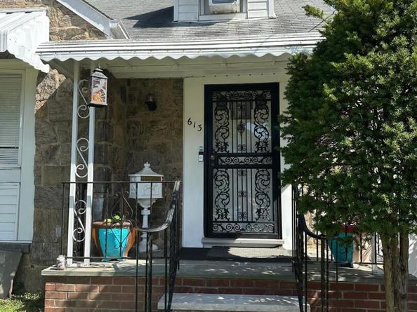 613 Adams Avenue, Hempstead NY 11552