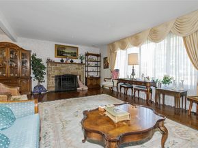 13 Linda Road, Port Washington NY 11050