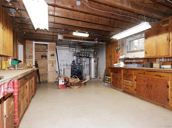 13 Linda Road, Port Washington NY 11050