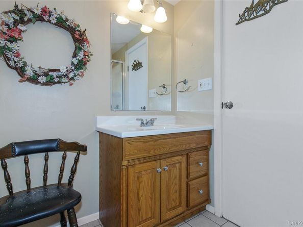 13 Linda Road, Port Washington NY 11050