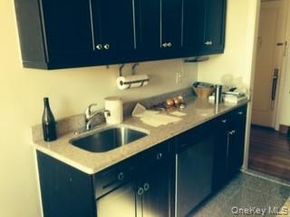 4333 48th Street 4H, Sunnyside NY 11104