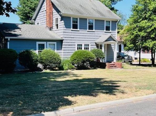 1 William Street, Glen Head NY 11545