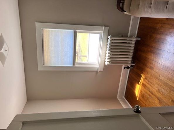 1 William Street, Glen Head NY 11545