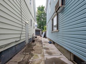 15824 75th Road, Flushing NY 11366