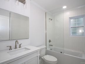 16 Eleanor Road, Plainview NY 11803