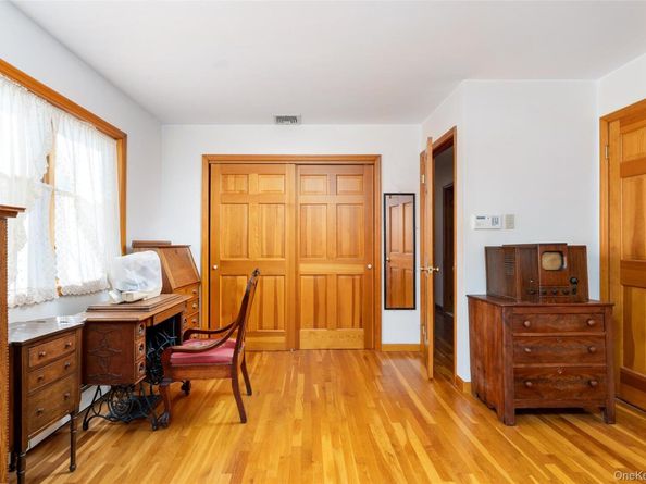 181 Hot Water Street, Manorville NY 11949