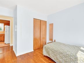 37 Parkview Court, White Plains NY 10603