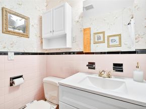 37 Parkview Court, White Plains NY 10603