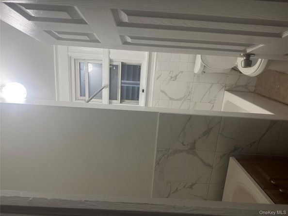4 Ritters Lane, Yonkers NY 10703
