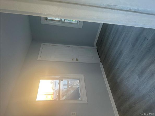 4 Ritters Lane, Yonkers NY 10703