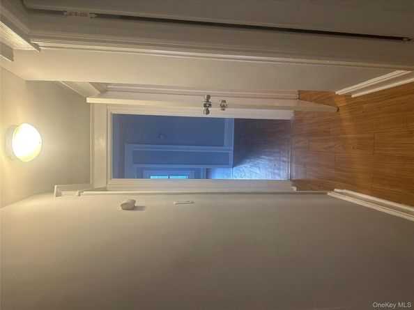 4 Ritters Lane, Yonkers NY 10703