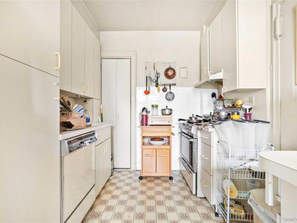 390 Riverside Drive 15D, New York (Manhattan) NY 10025