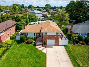104 Beverly Place, Levittown NY 11756