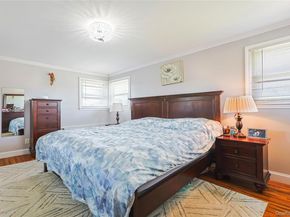 104 Beverly Place, Levittown NY 11756