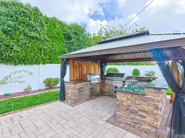 104 Beverly Place, Levittown NY 11756