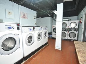 39-20 52nd Street 4D, Woodside NY 11377