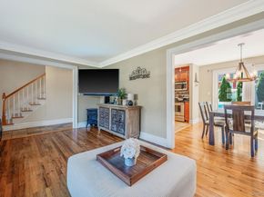 42 Apricot Place, Ronkonkoma NY 11779