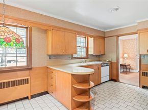 108 Shore Road, Patchogue NY 11772