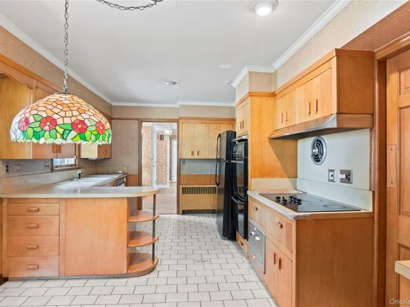 108 Shore Road, Patchogue NY 11772
