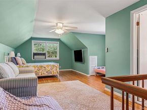 40 Donellan Road, Hampton Bays NY 11946