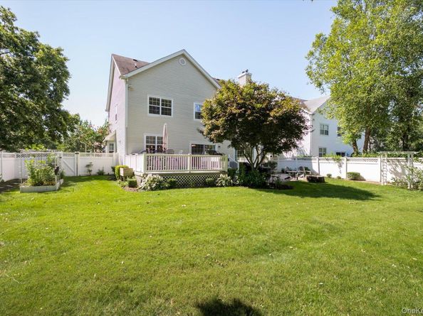 100 Coverly Place, Melville NY 11747