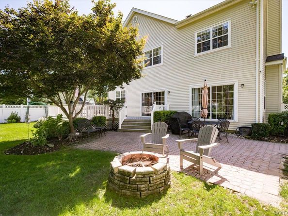 100 Coverly Place, Melville NY 11747