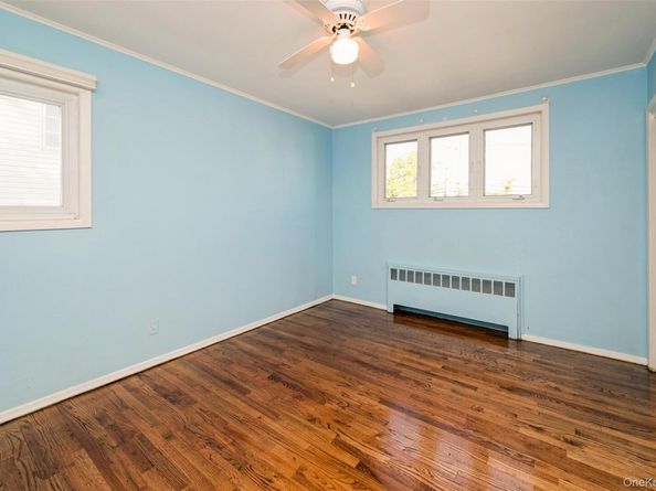 2048 Holland Way, Merrick NY 11566