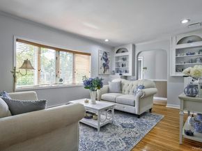 17 Hill Road, Farmingdale NY 11735
